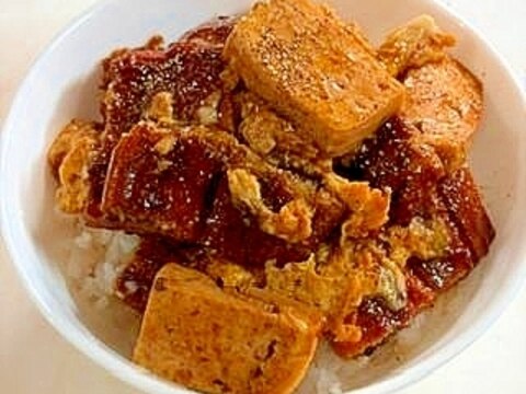 鰻と豆腐の卵とじ丼